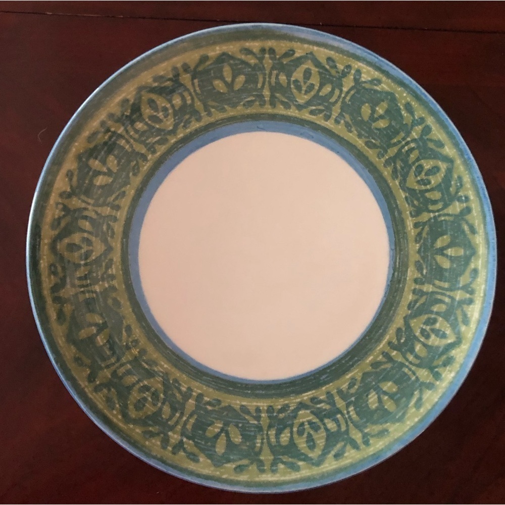 Royal USA Clear Day Pattern 12” Chop Plate Round Platter